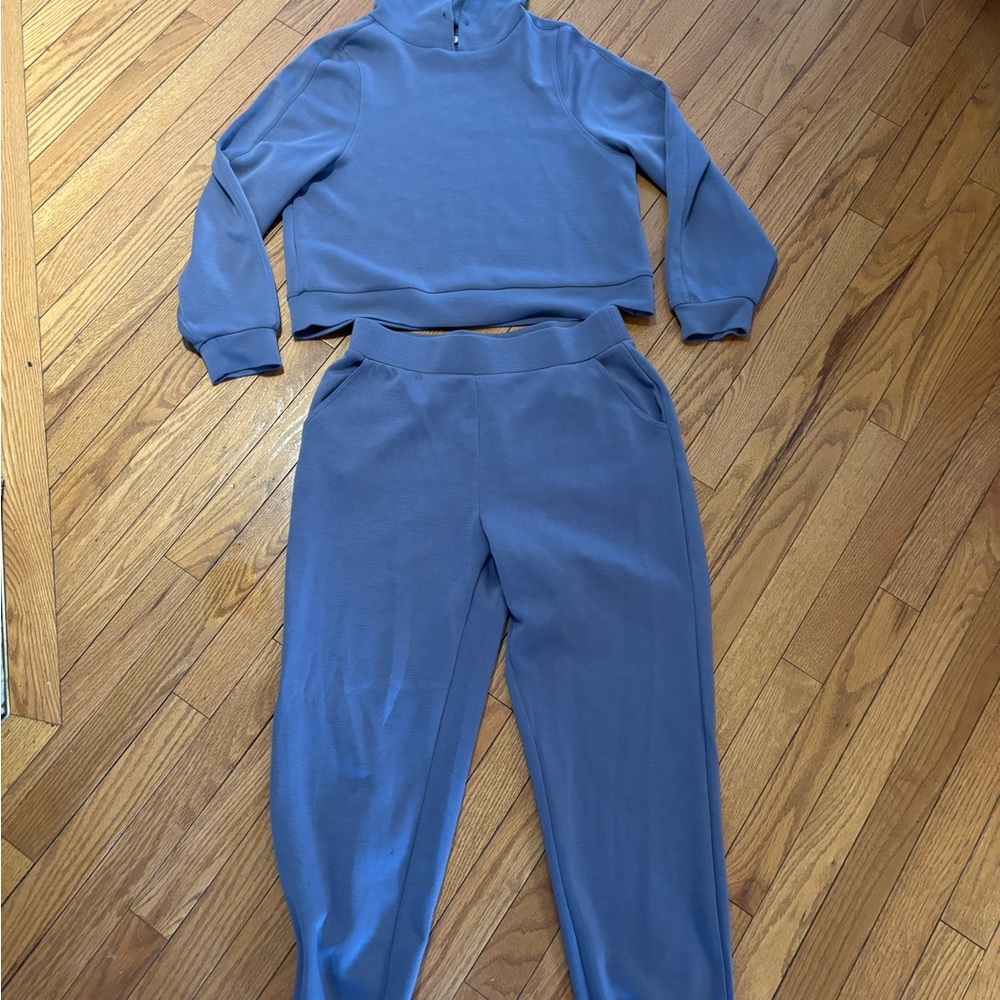 Cozy Two-Piece Lounge Set in Slate Blue